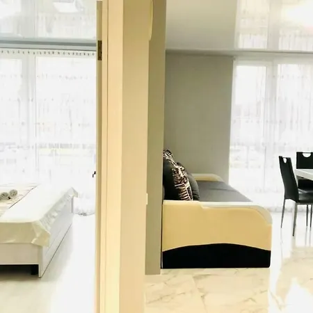 Новобудова Авалон, Стрийська Apartment Lviv Exterior photo